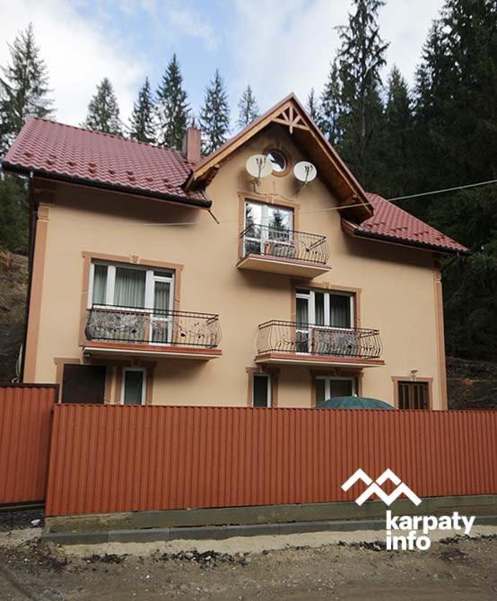 Садиба Срібні Карпати Jablunicja Kültér fotó